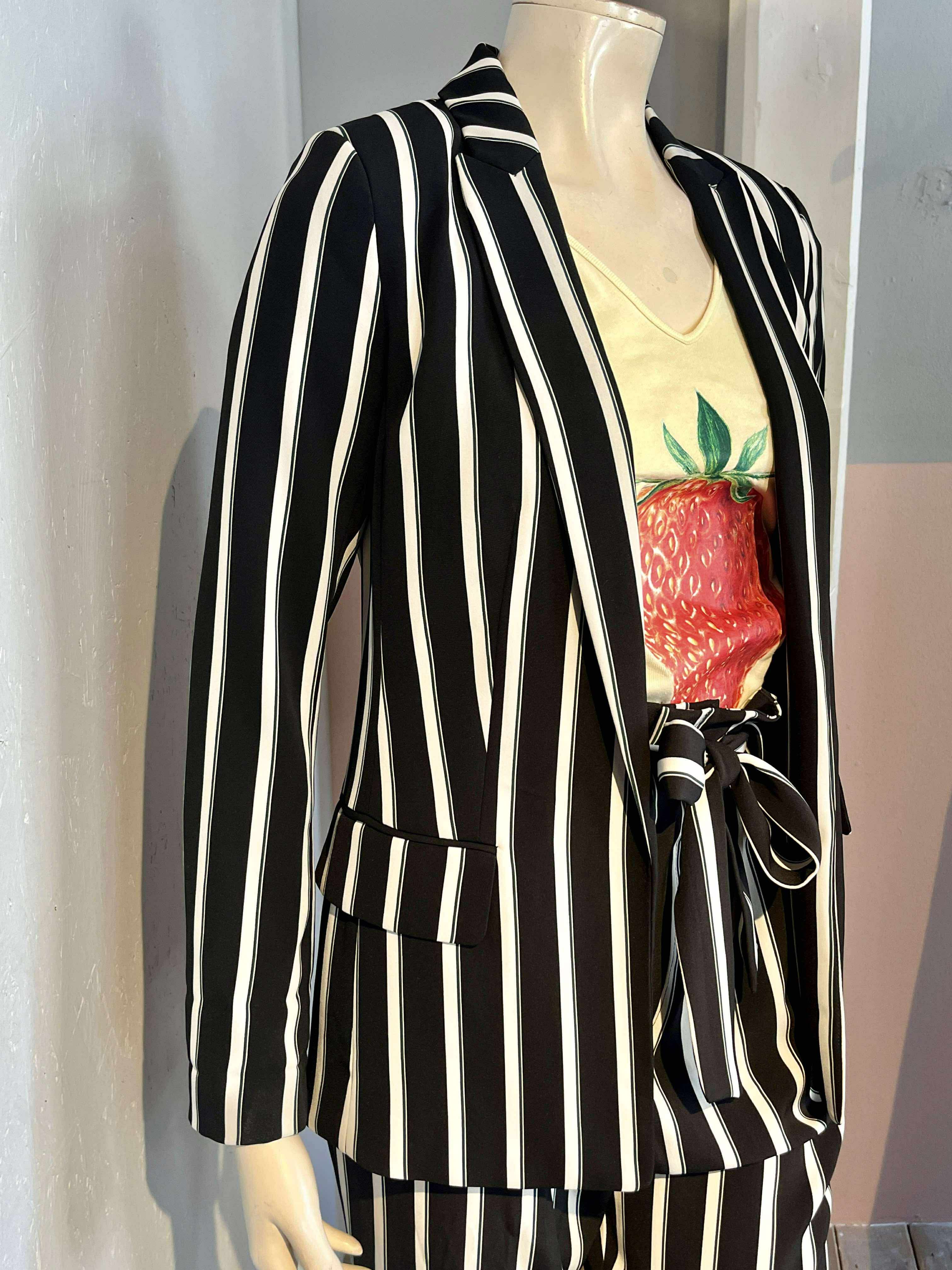 H&M - Blazer - Size: 34