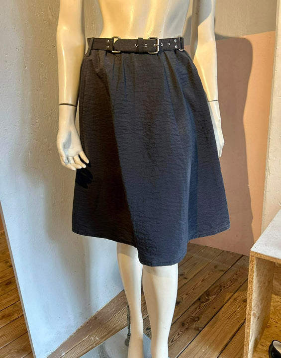 Rika - Nederdel - Size: M