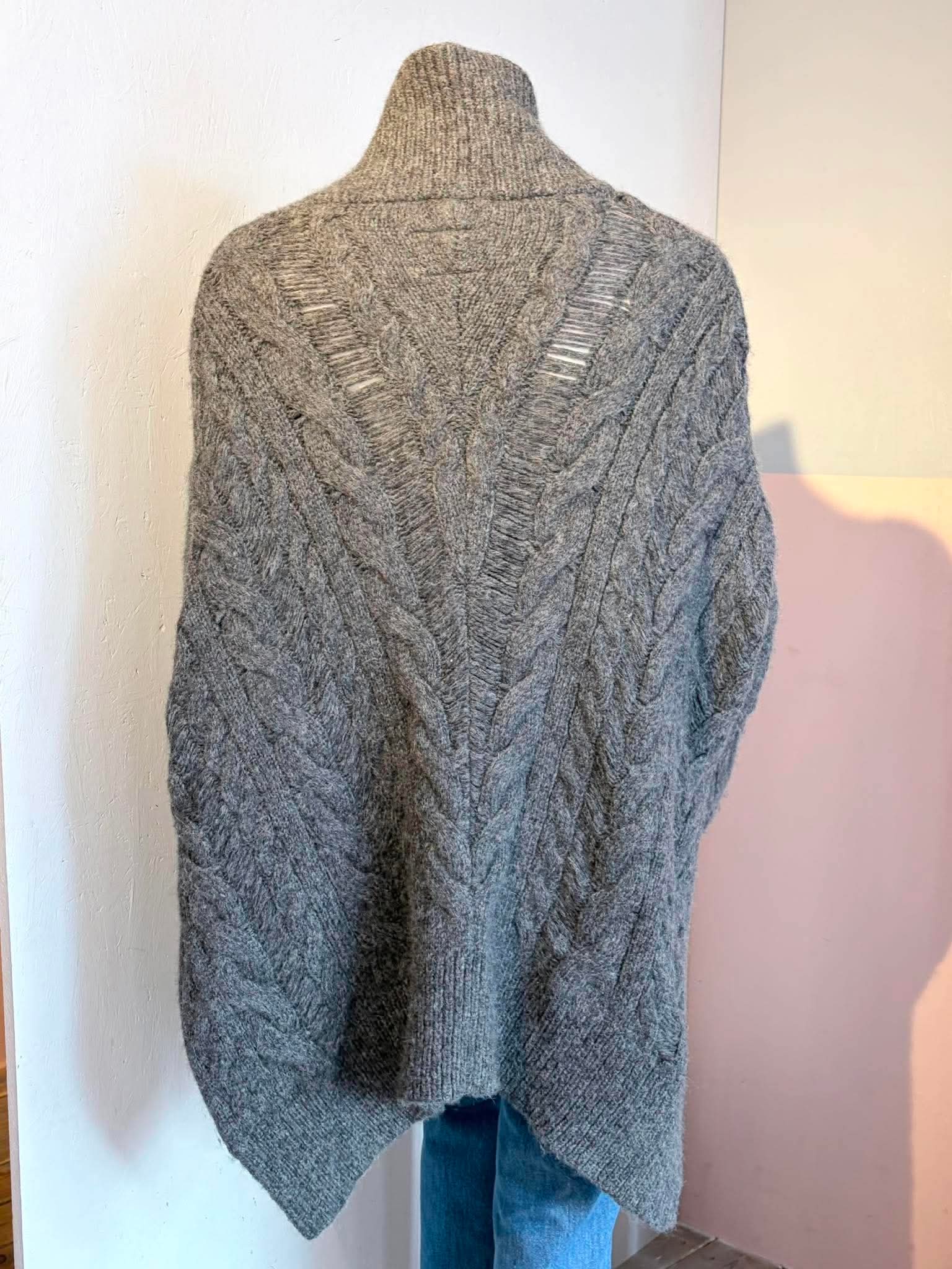 All Saints - Sweater - Size: One Size