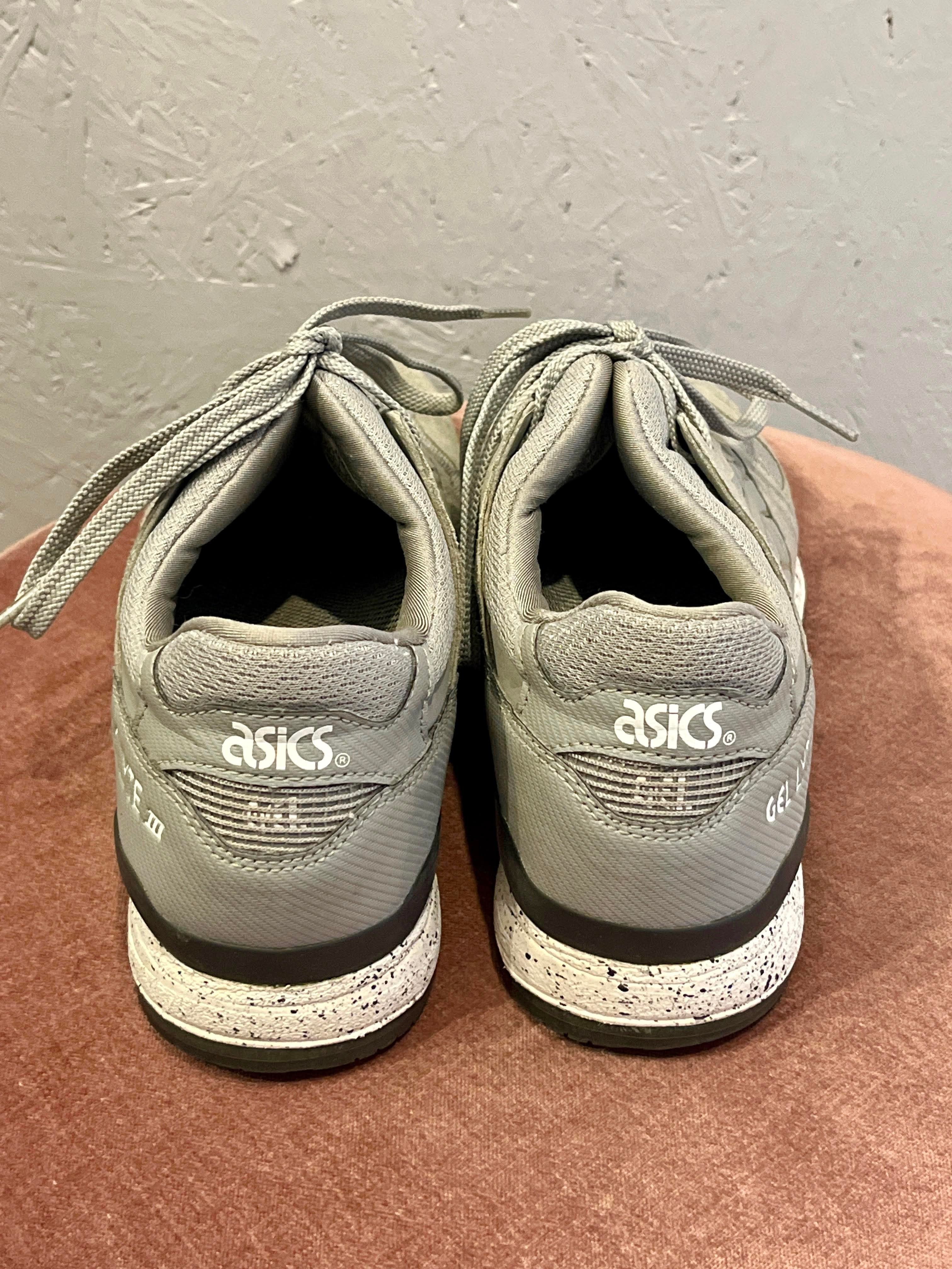 Asics - Sneakers - Size: 36