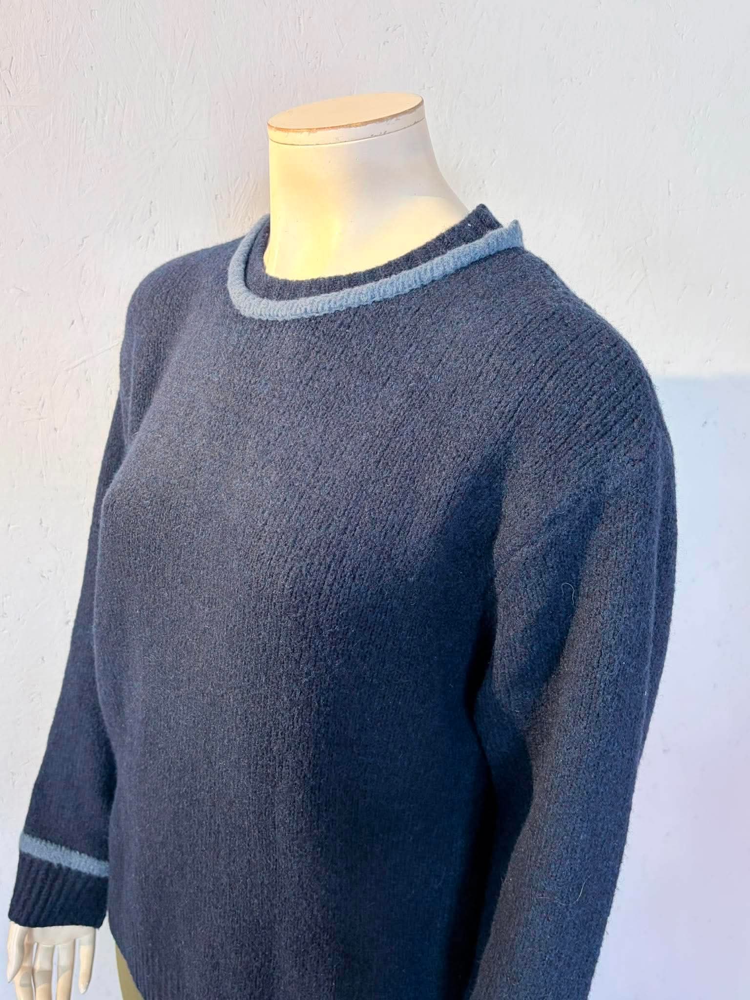 Zara - Sweater - Size: M