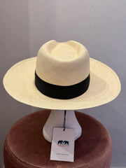Love Brand & Co. - Hat - Size: M