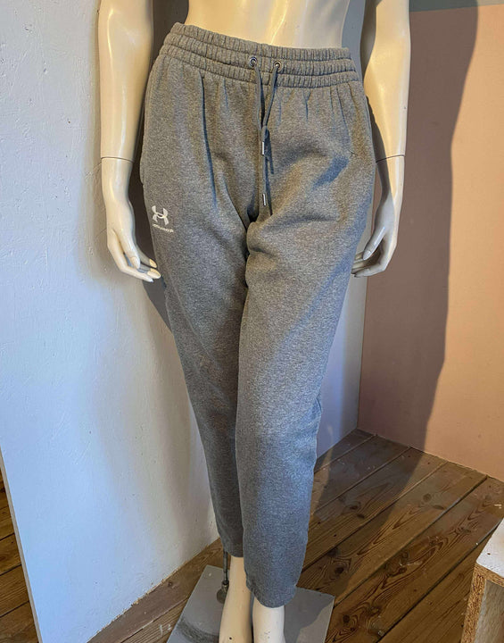 Under Armour - Sweatpants - Size: S