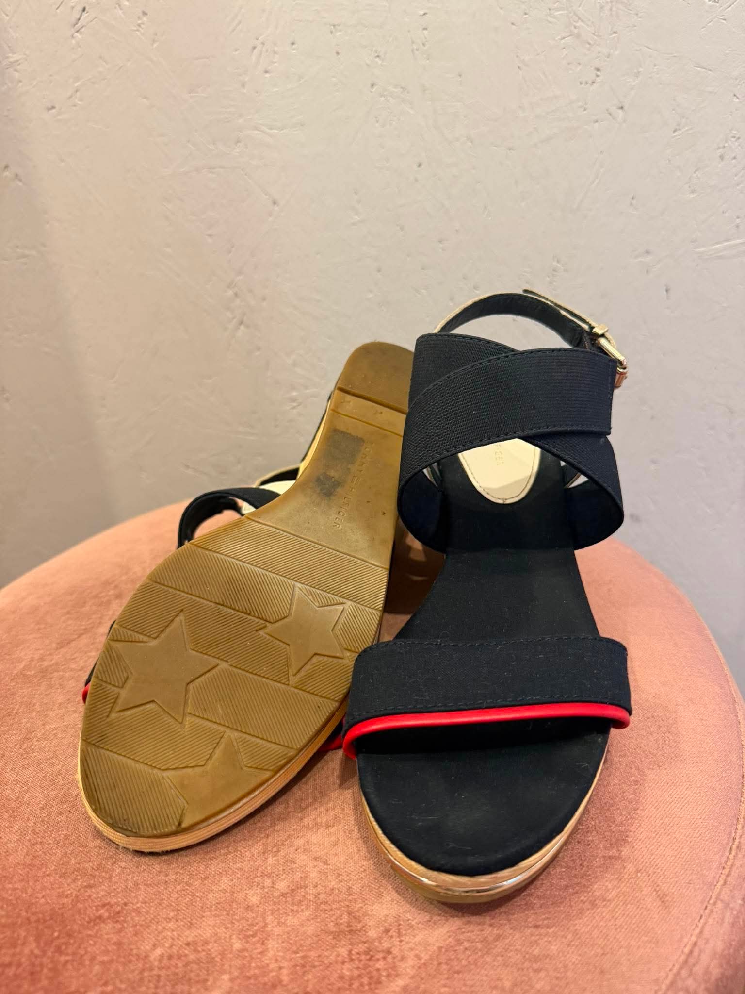 Tommy Hilfiger - Sandaler - Size: 39