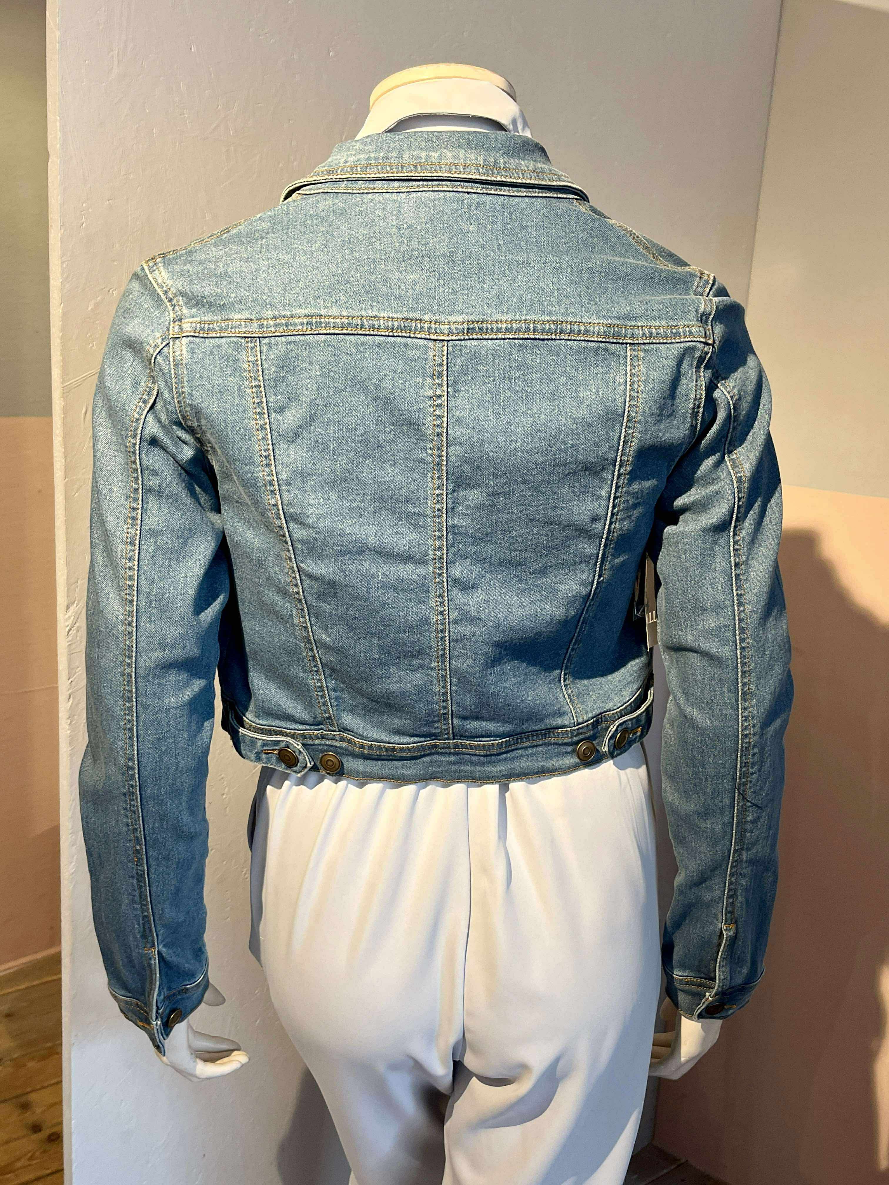 Lilly - Jakke - Size: M