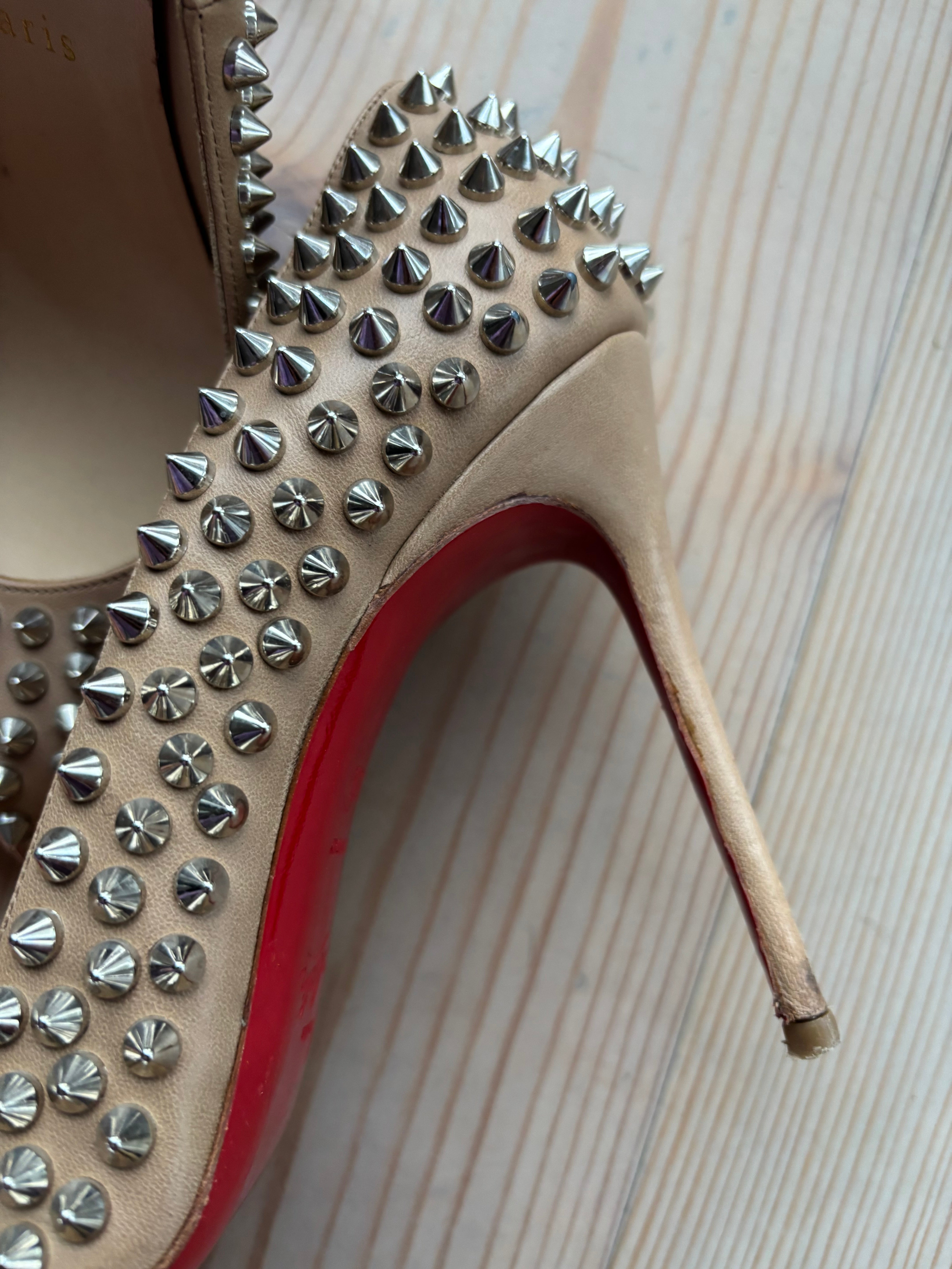 Christian Louboutin - Stiletter - Size: 38 1/2