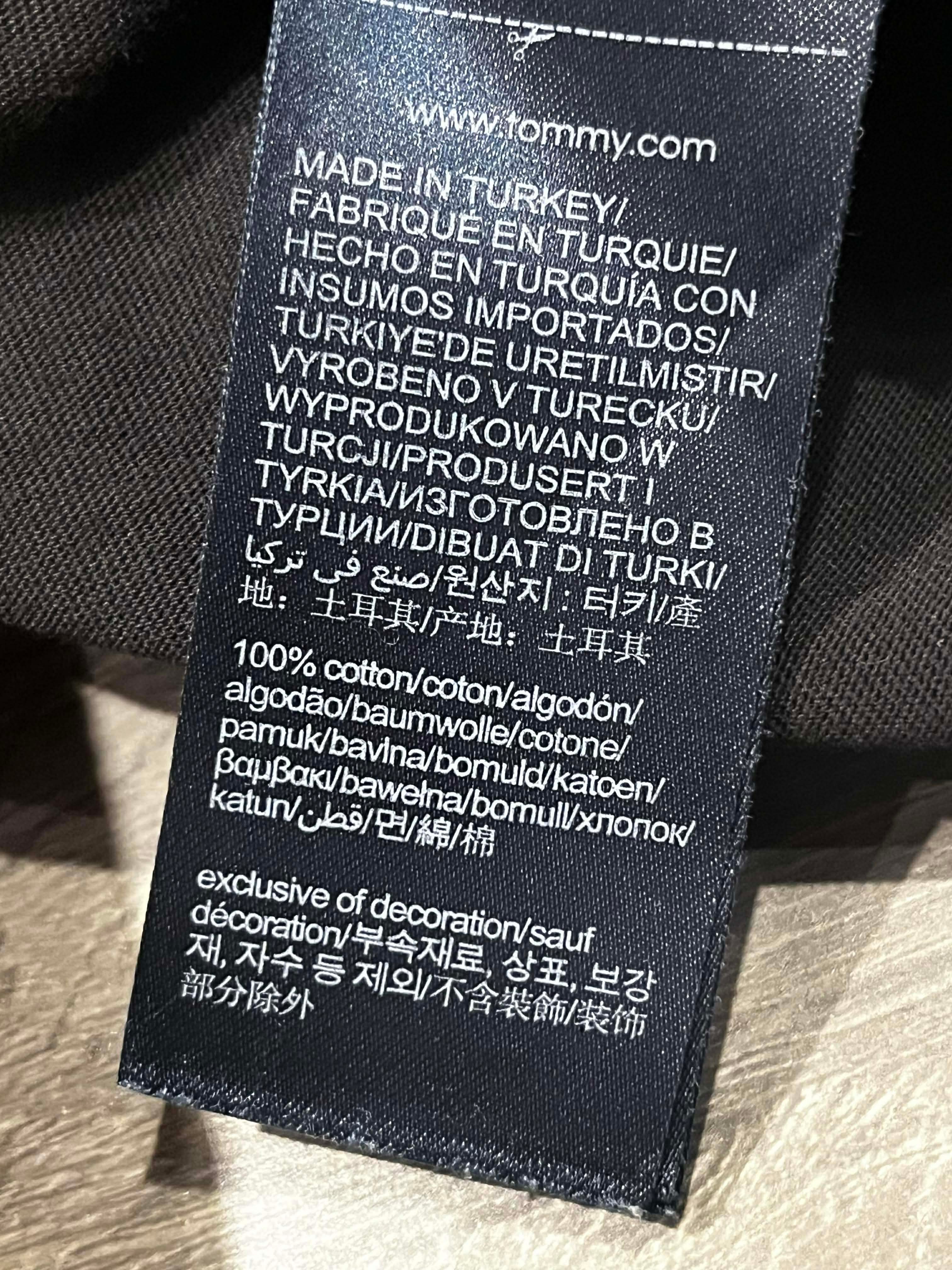 Tommy Hilfiger - T-shirt - Size: S