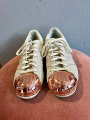Adidas - Sneakers - Size: 36