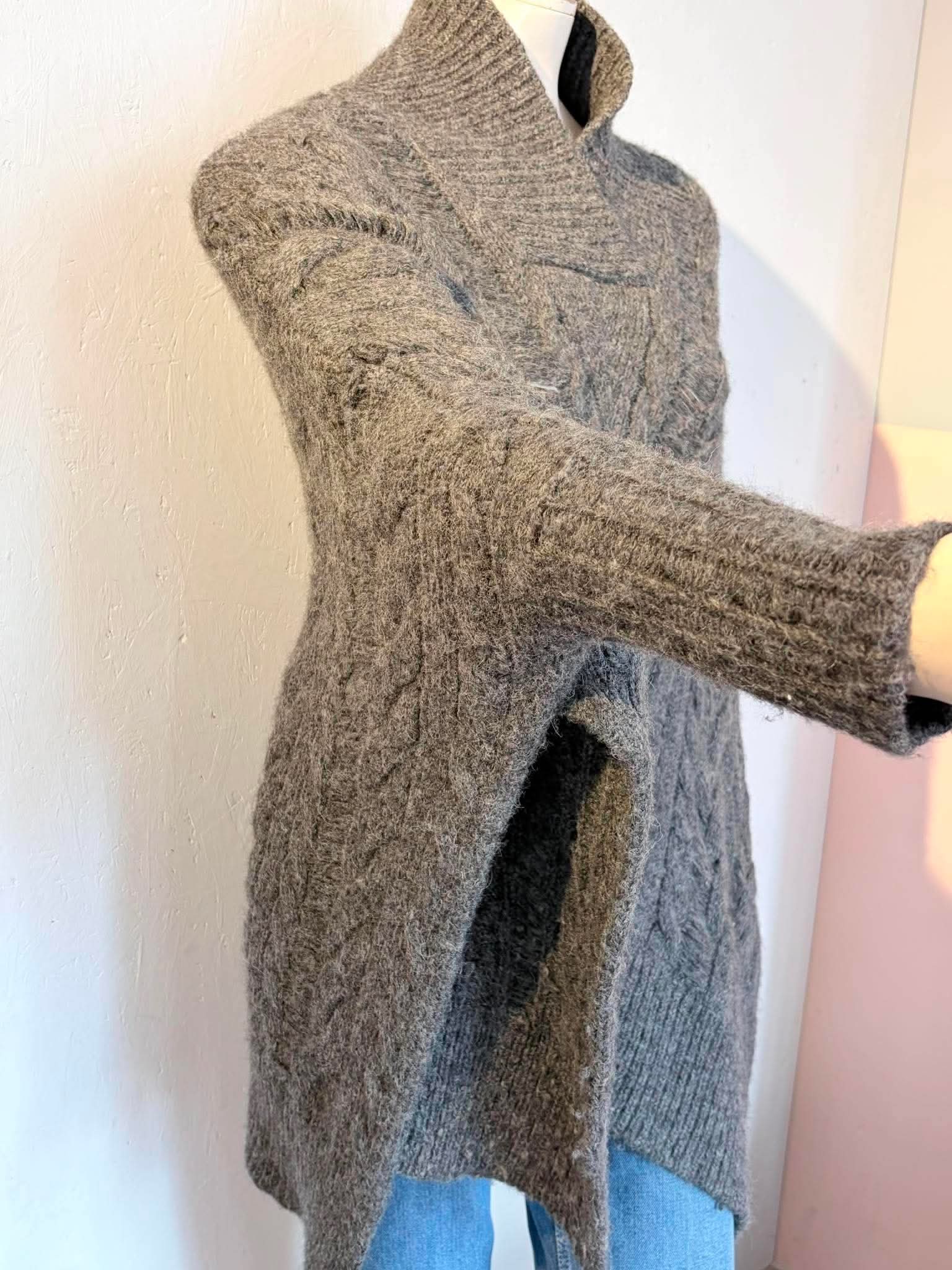 All Saints - Sweater - Size: One Size