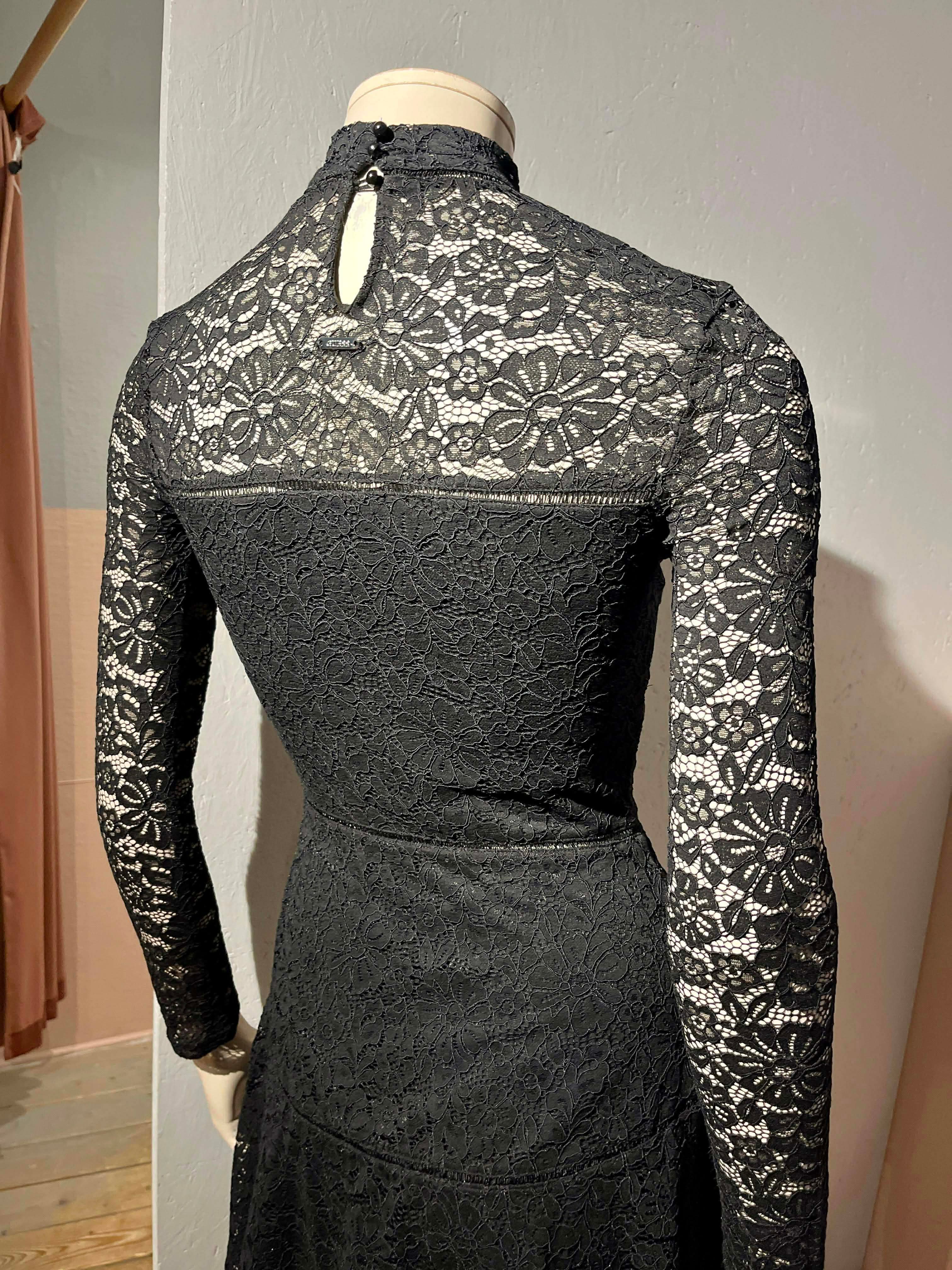 Guess - Kjole - Size: XS