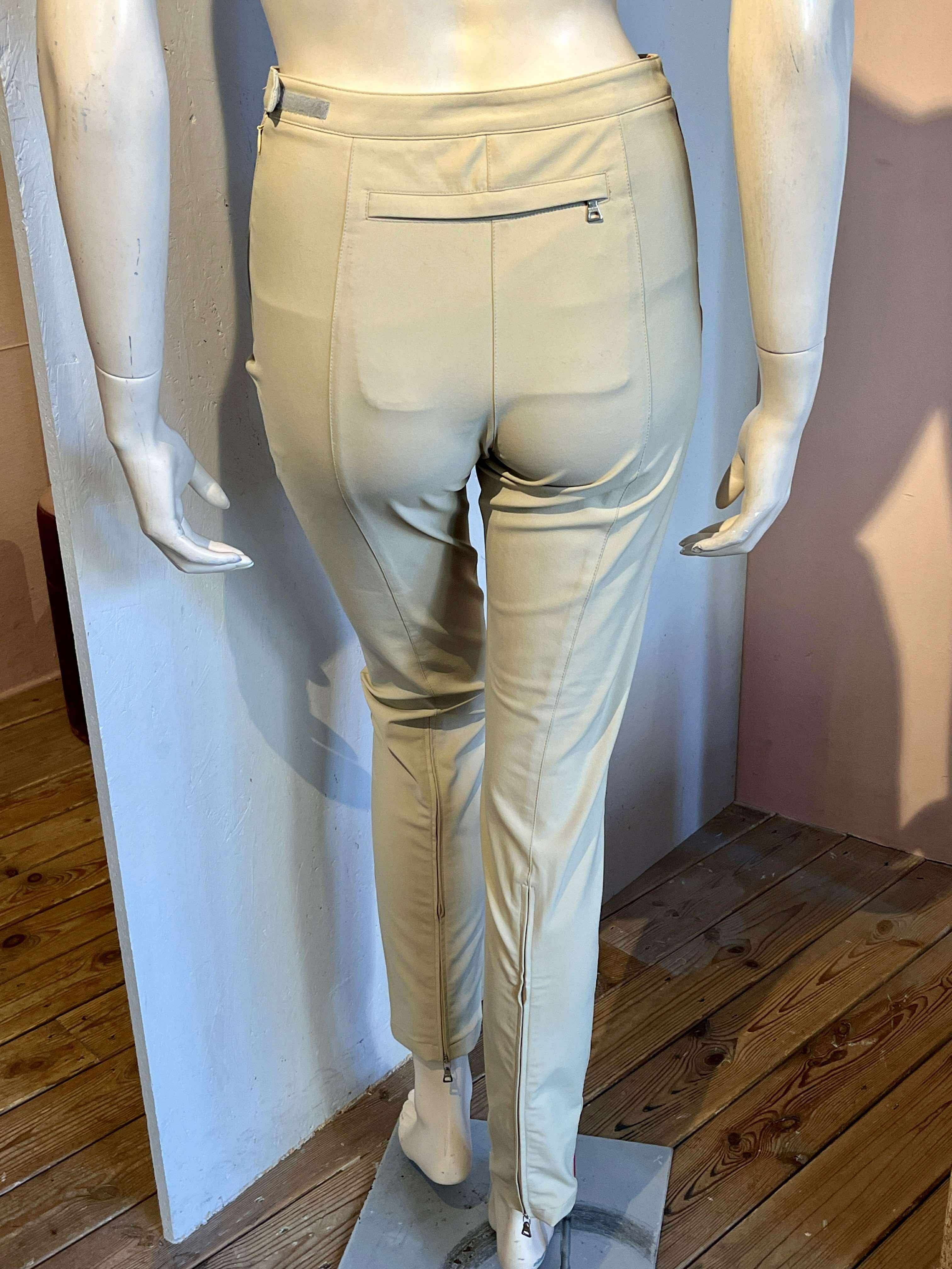 Prada - Bukser - Size: 38