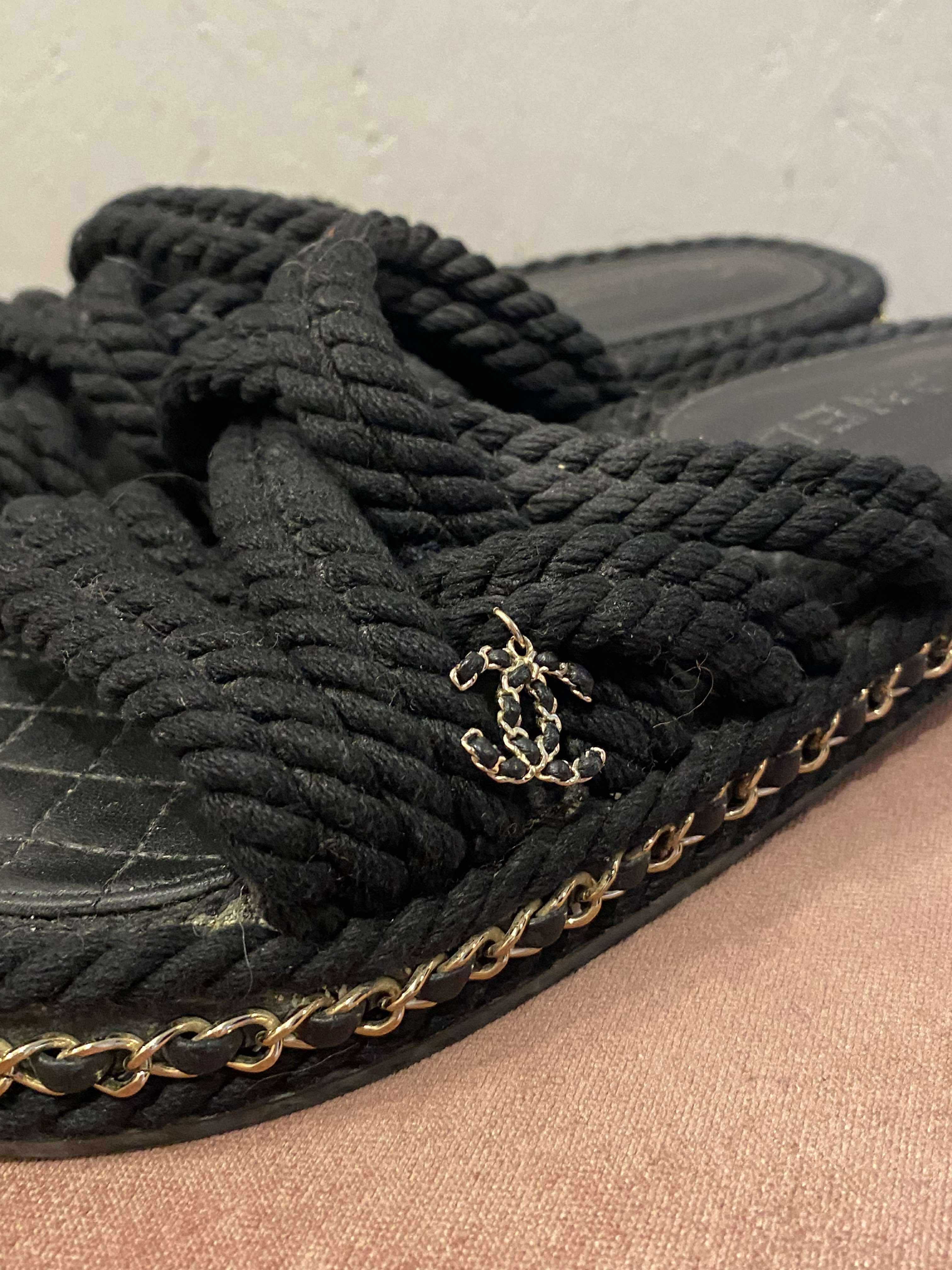 Chanel - Sandaler - Size: 38