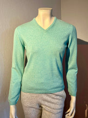 Johnstons - Sweater - Size: S