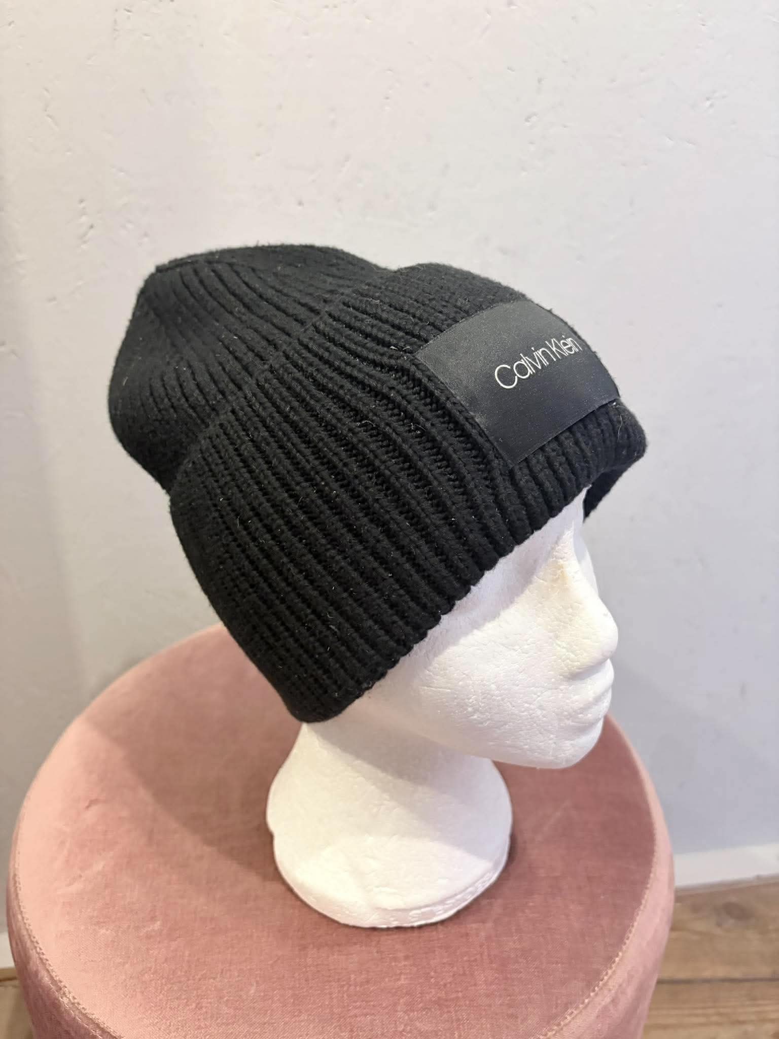 Calvin Klein - Hue - One Size