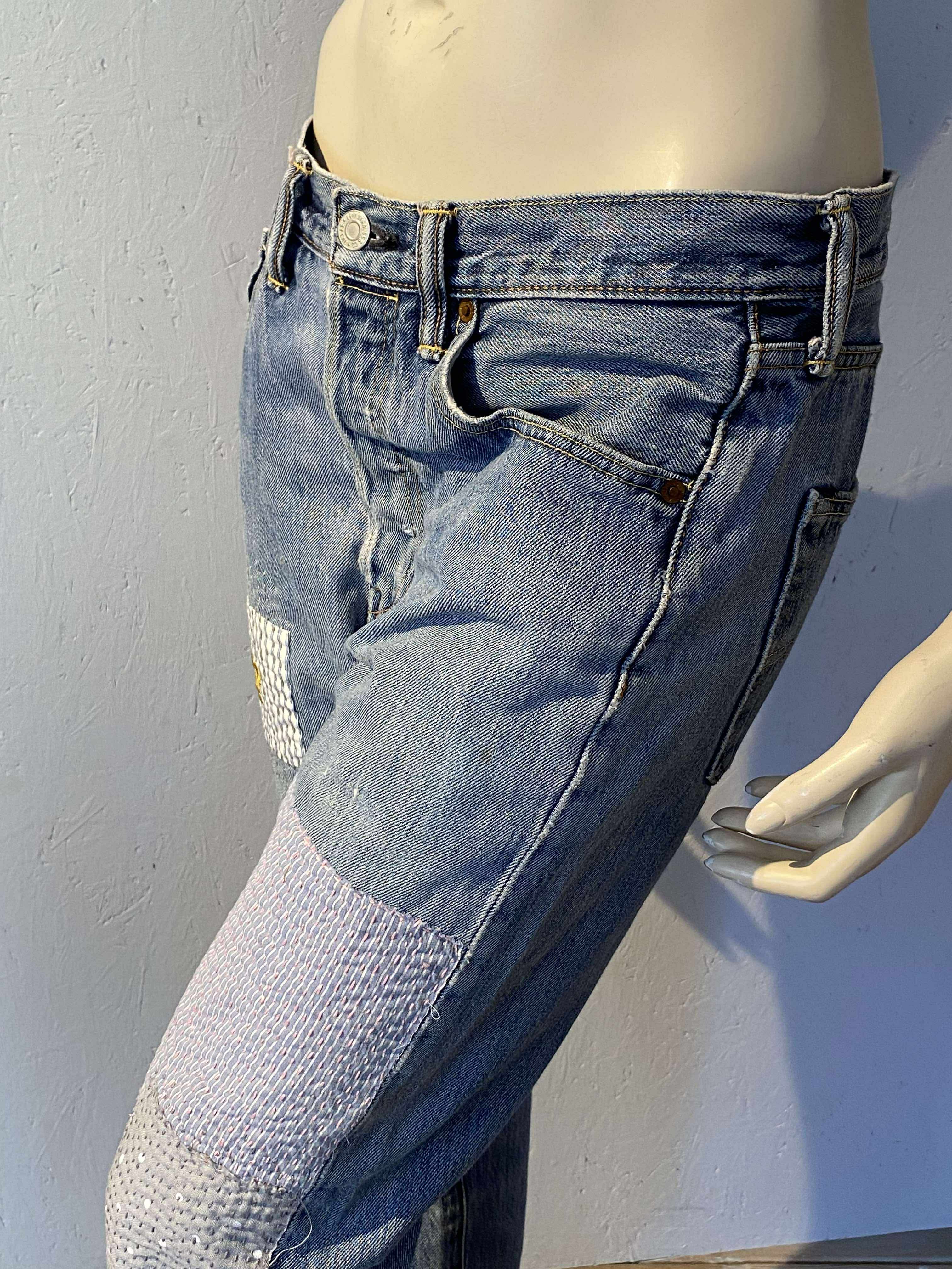 Levis - Jeans - Size: 31/32