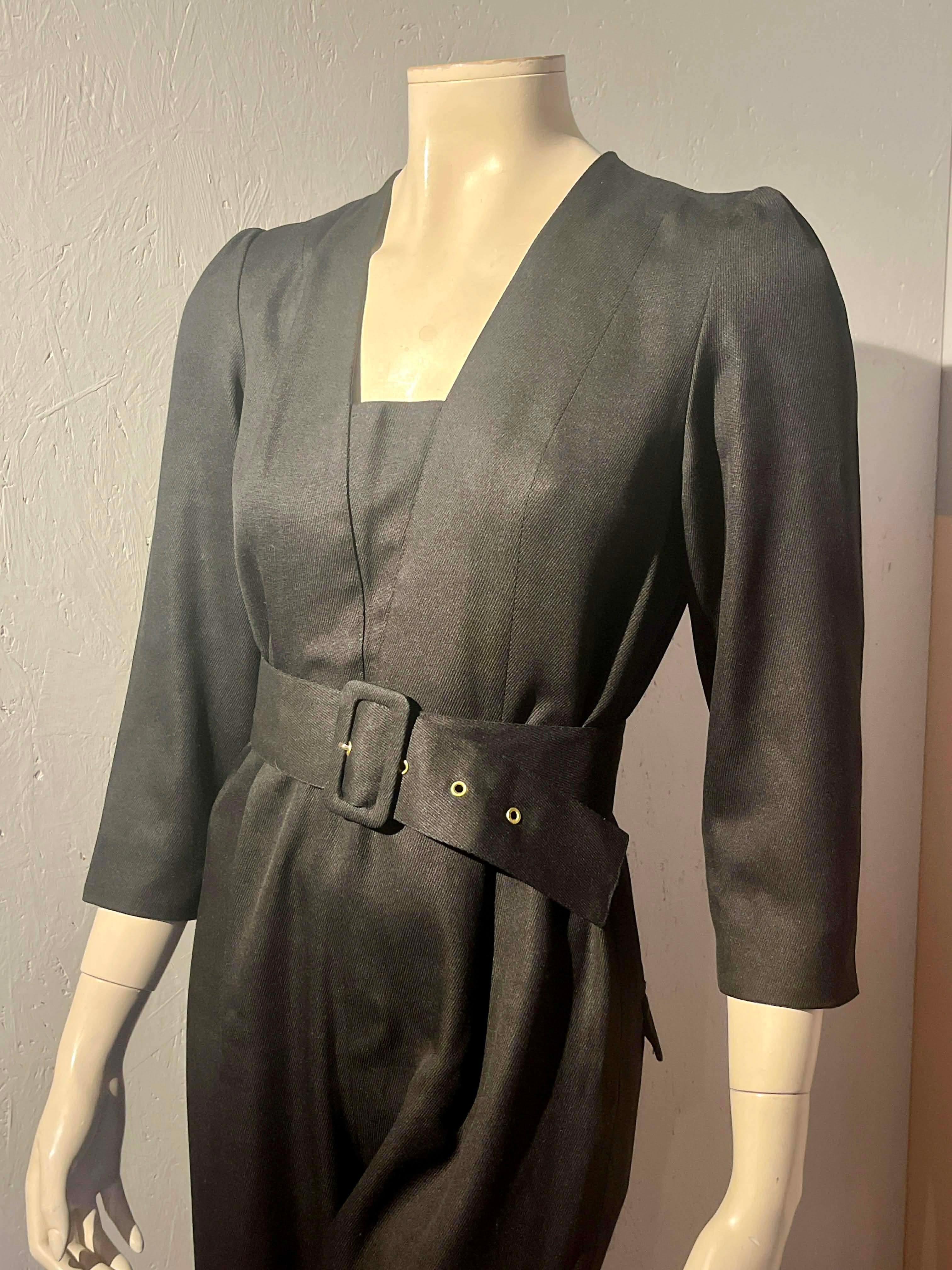 Thi Thao - Jumpsuit - Size: 36