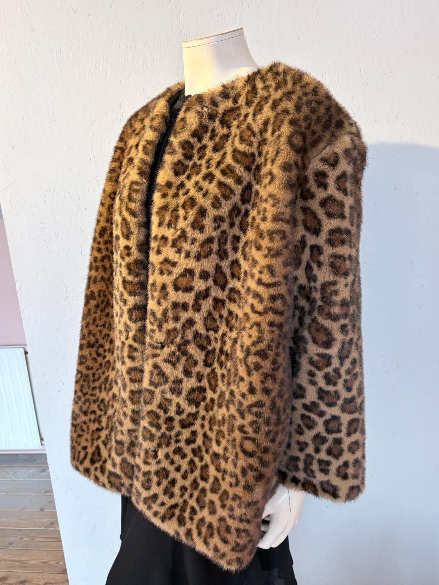 Zara - Jakke - Size: L