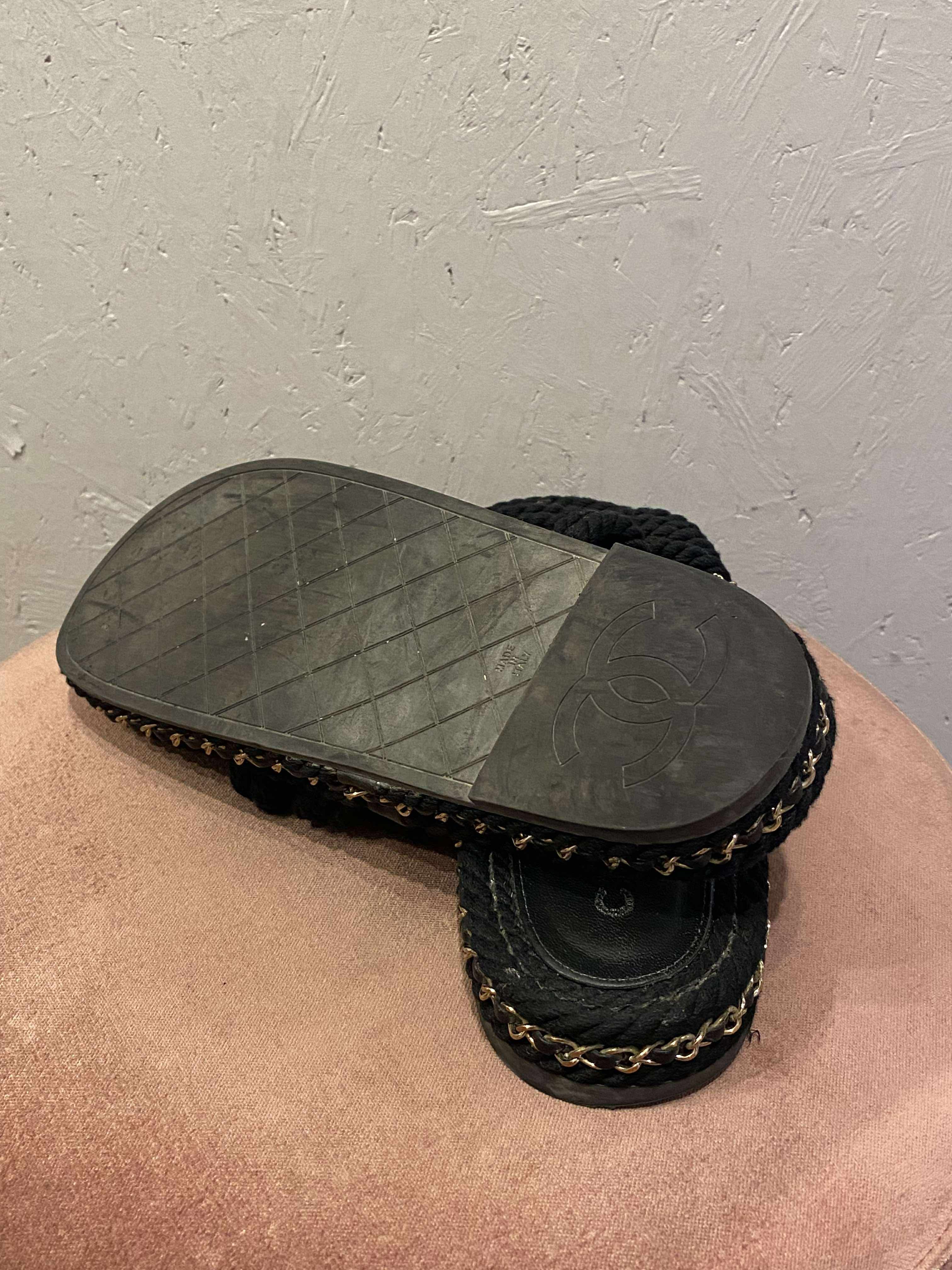 Chanel - Sandaler - Size: 38