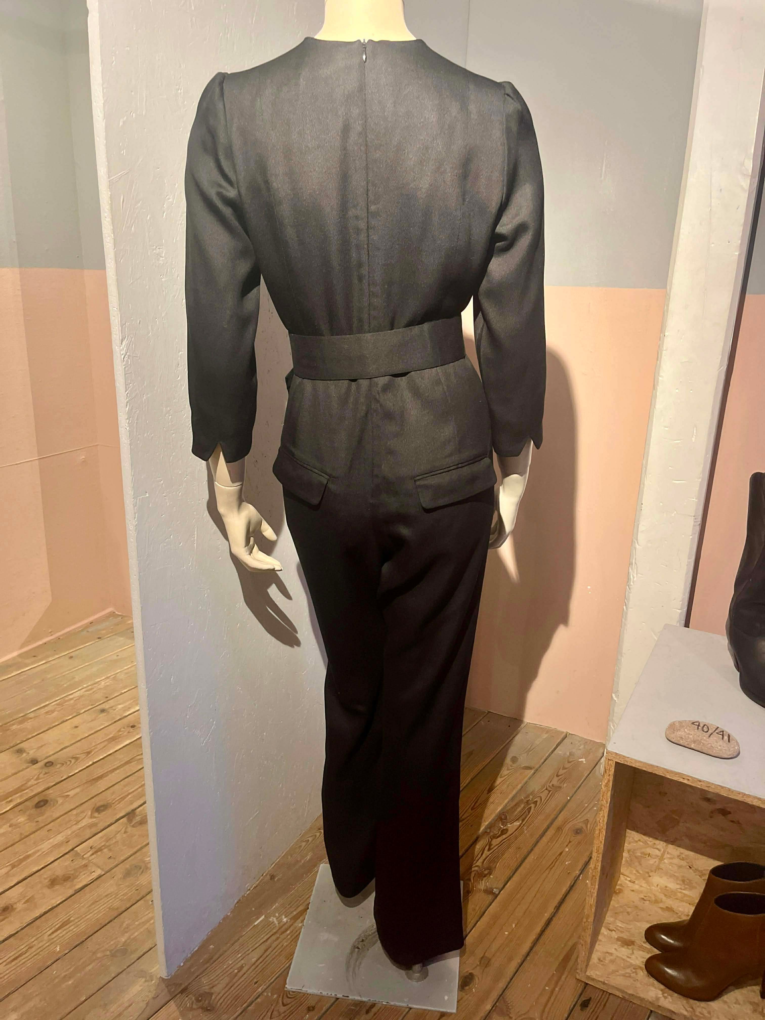 Thi Thao - Jumpsuit - Size: 36