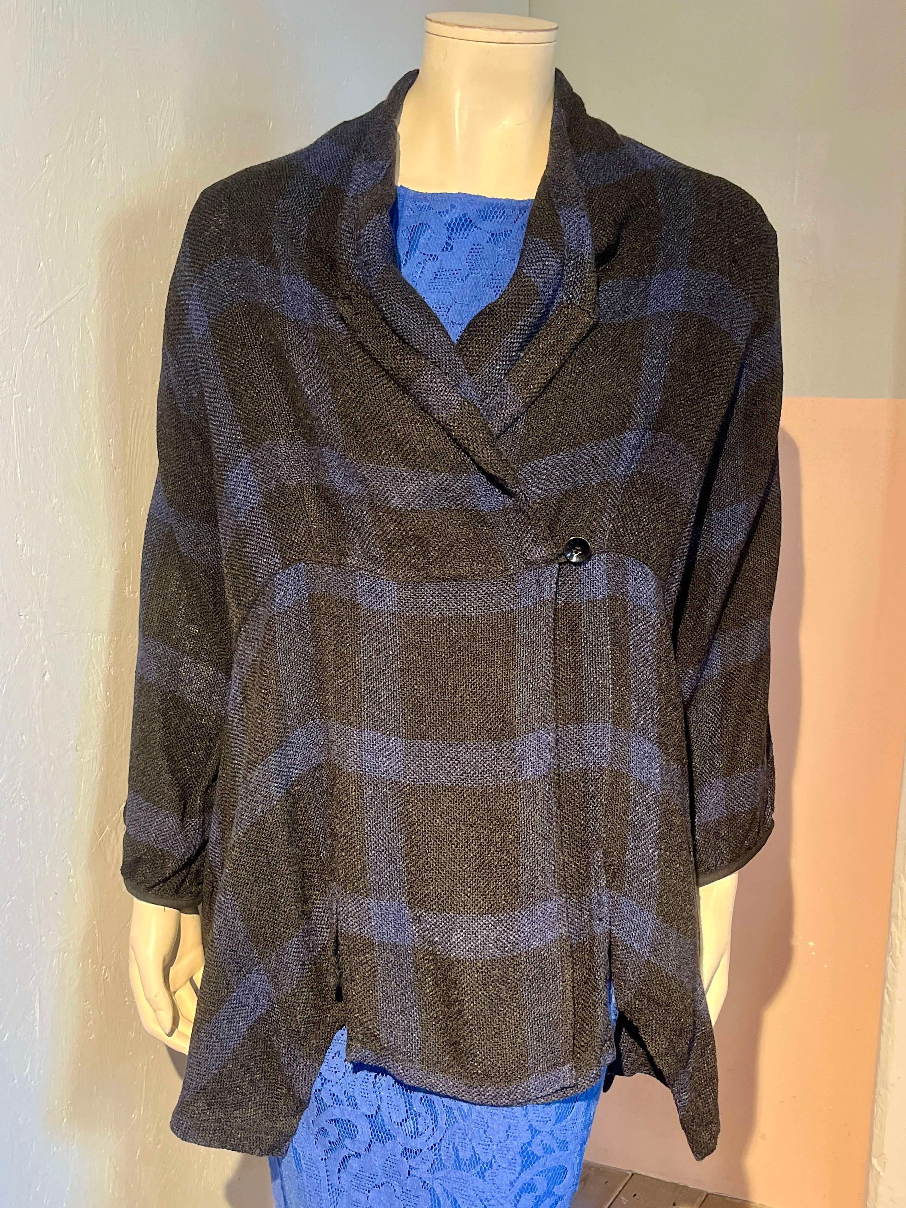 Masai - Cardigan - Size: M