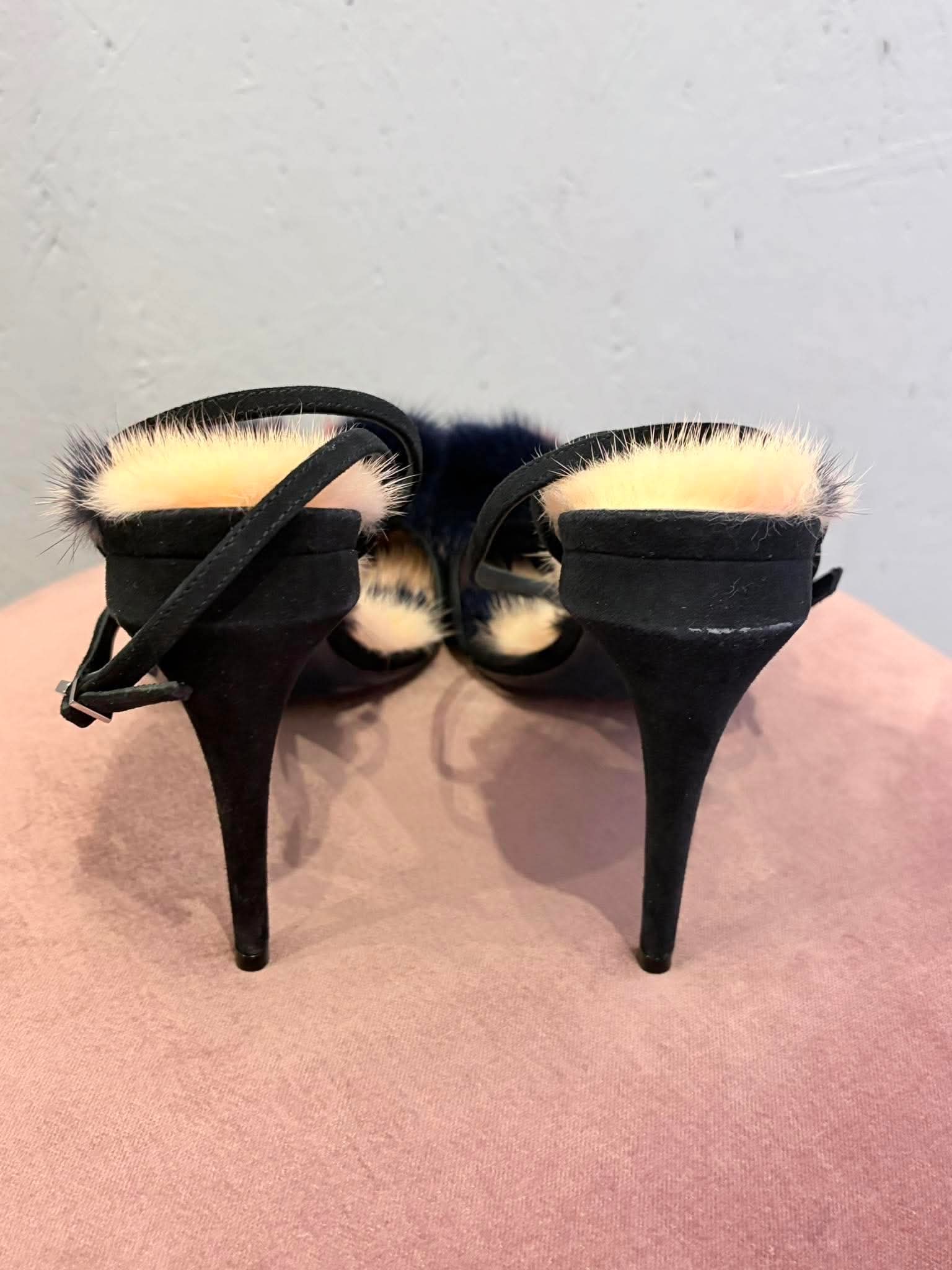 Fendi - Stiletter - Size: 39