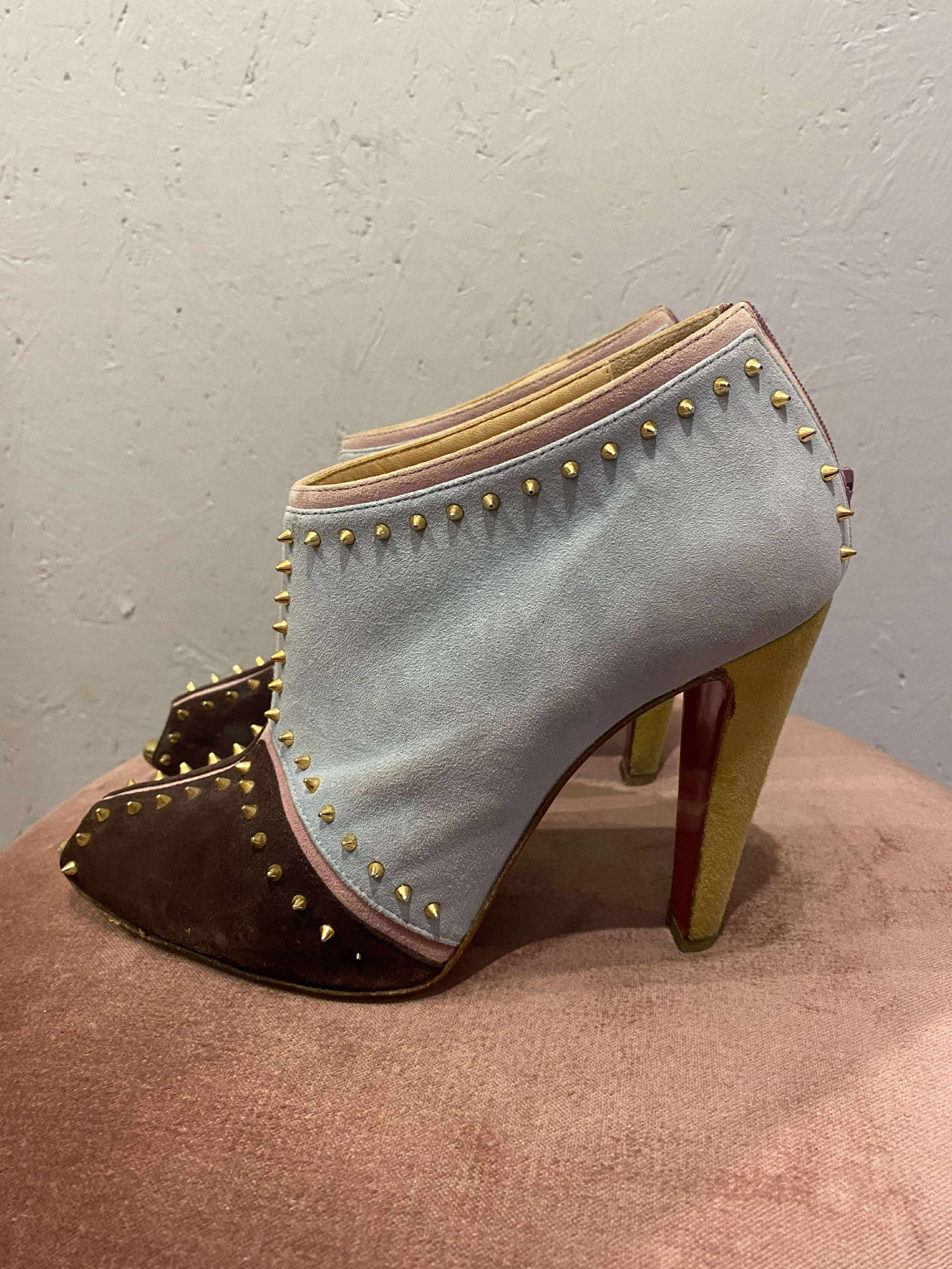 Christian Louboutin - Stiletter - Size: 39