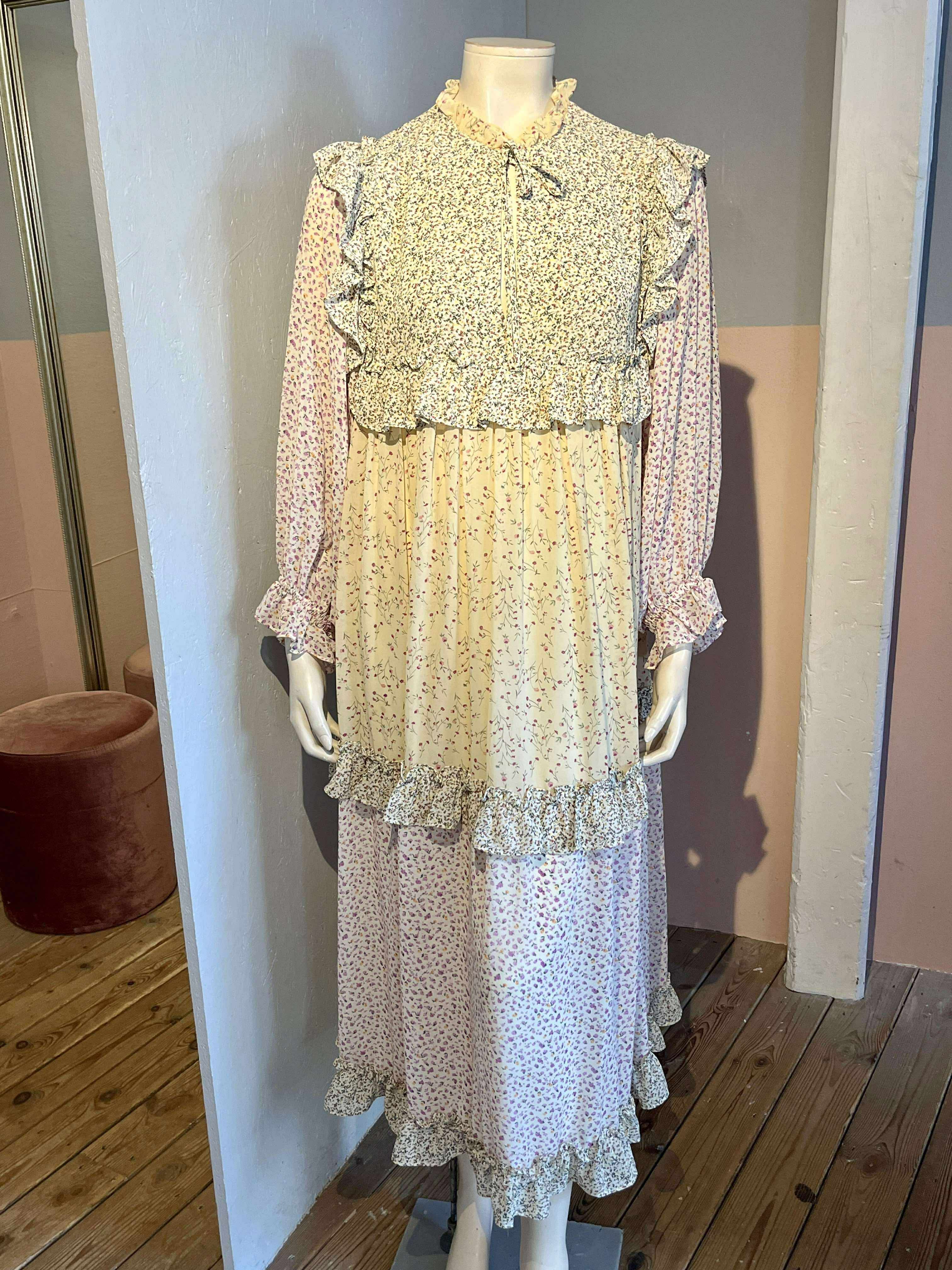 Stella Nove - Kjole - Size: S