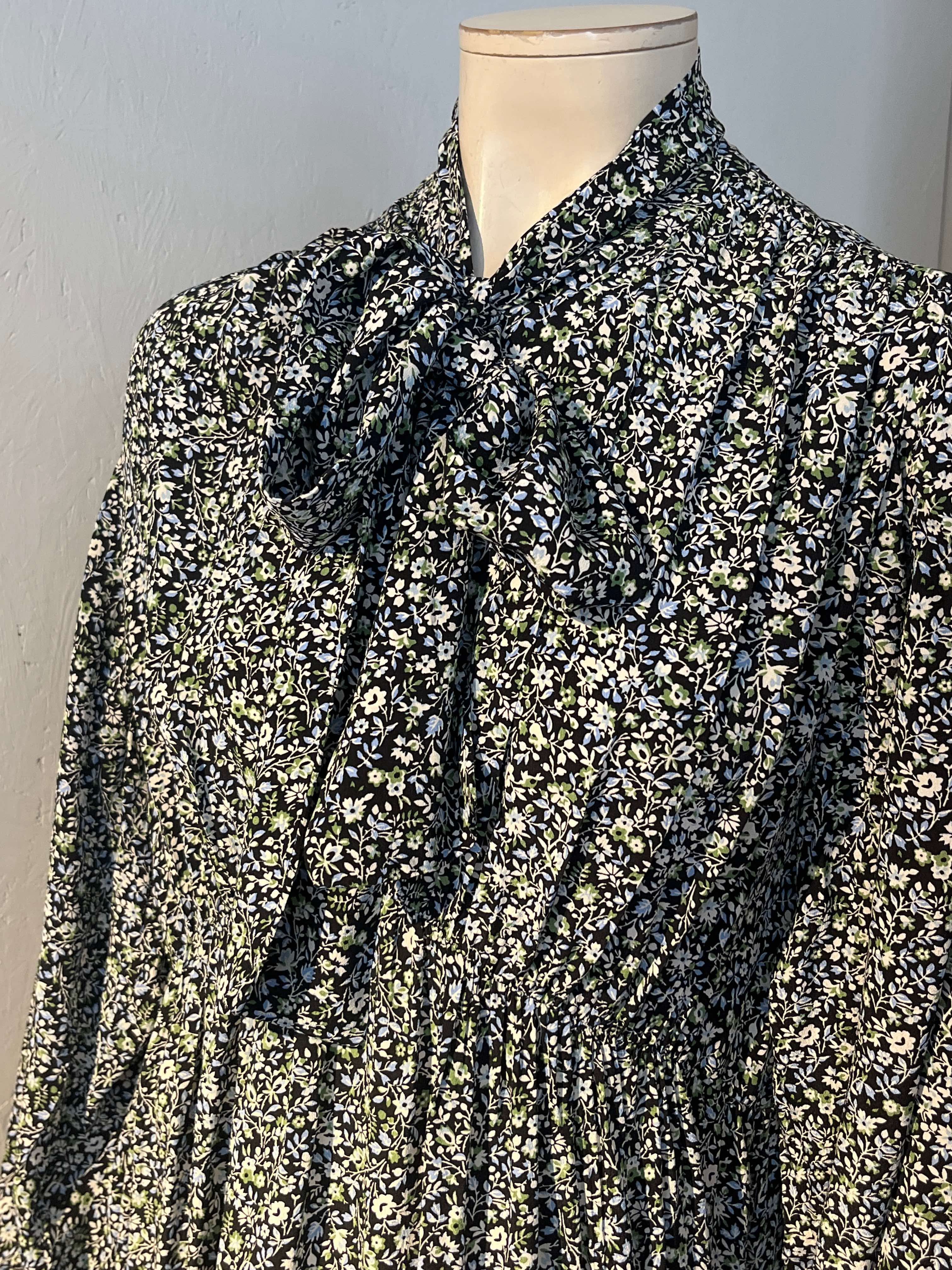 Arket - Kjole - Size: 42