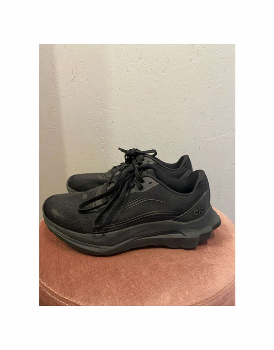 Alo - Sneakers - Size: 39
