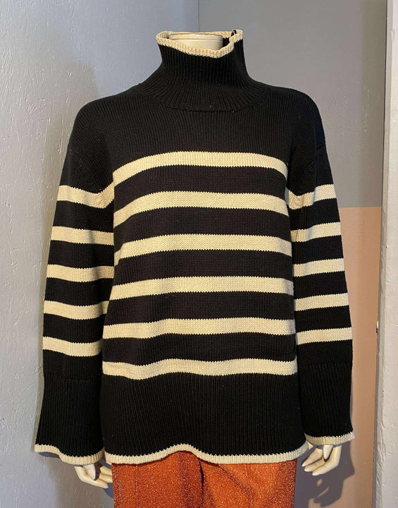 Neo Noir - Sweater - Size: 42