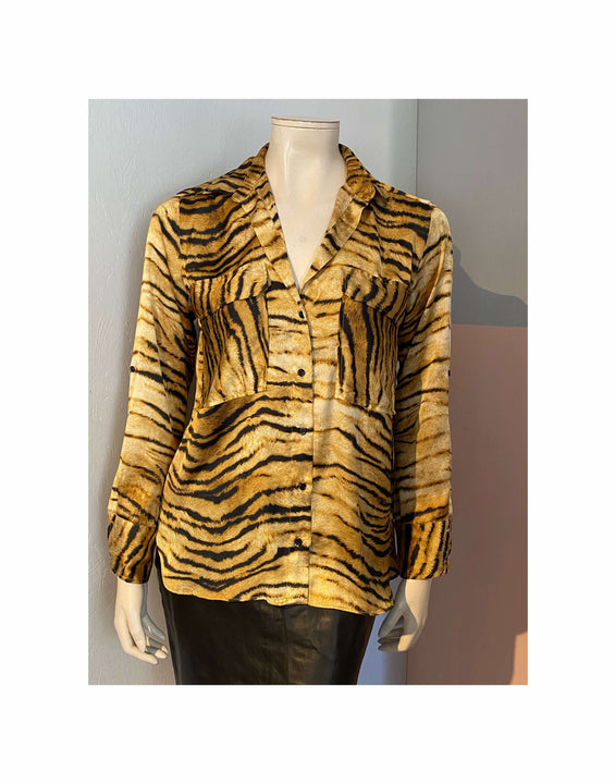 Zara - Skjorte - Size: M