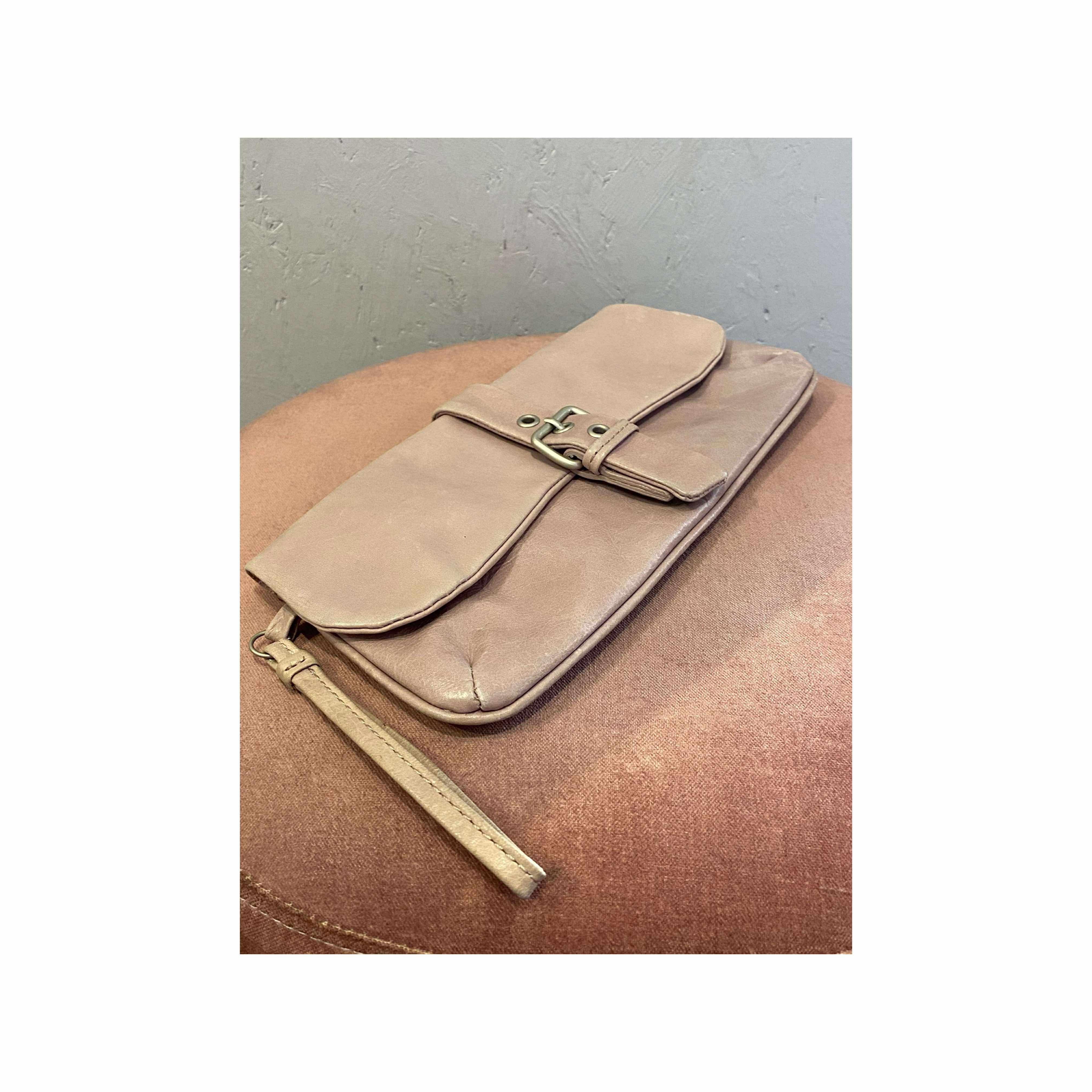 Fun & Basics - Clutch - One Size
