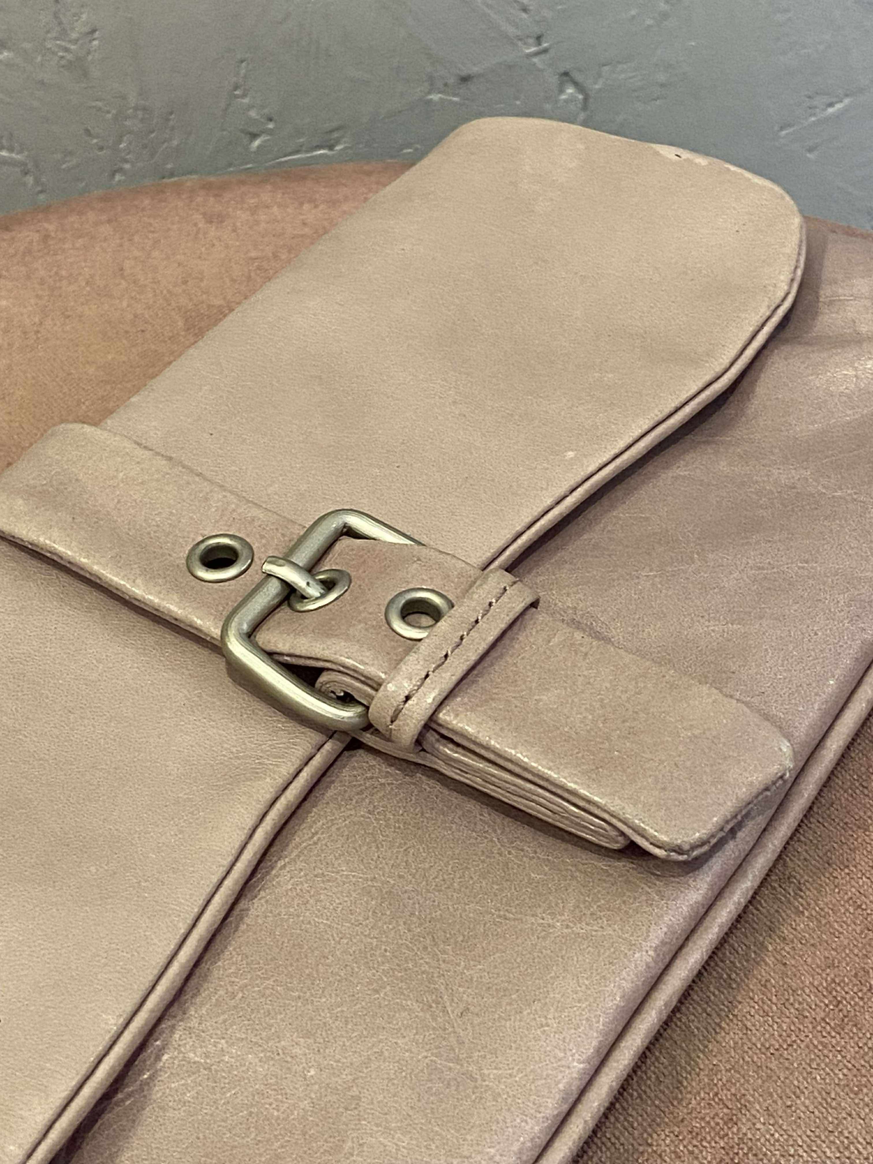 Fun & Basics - Clutch - One Size