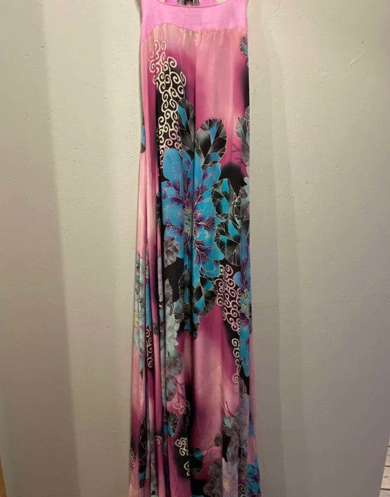 Jafiqa Couture - Kjole - Size: XS