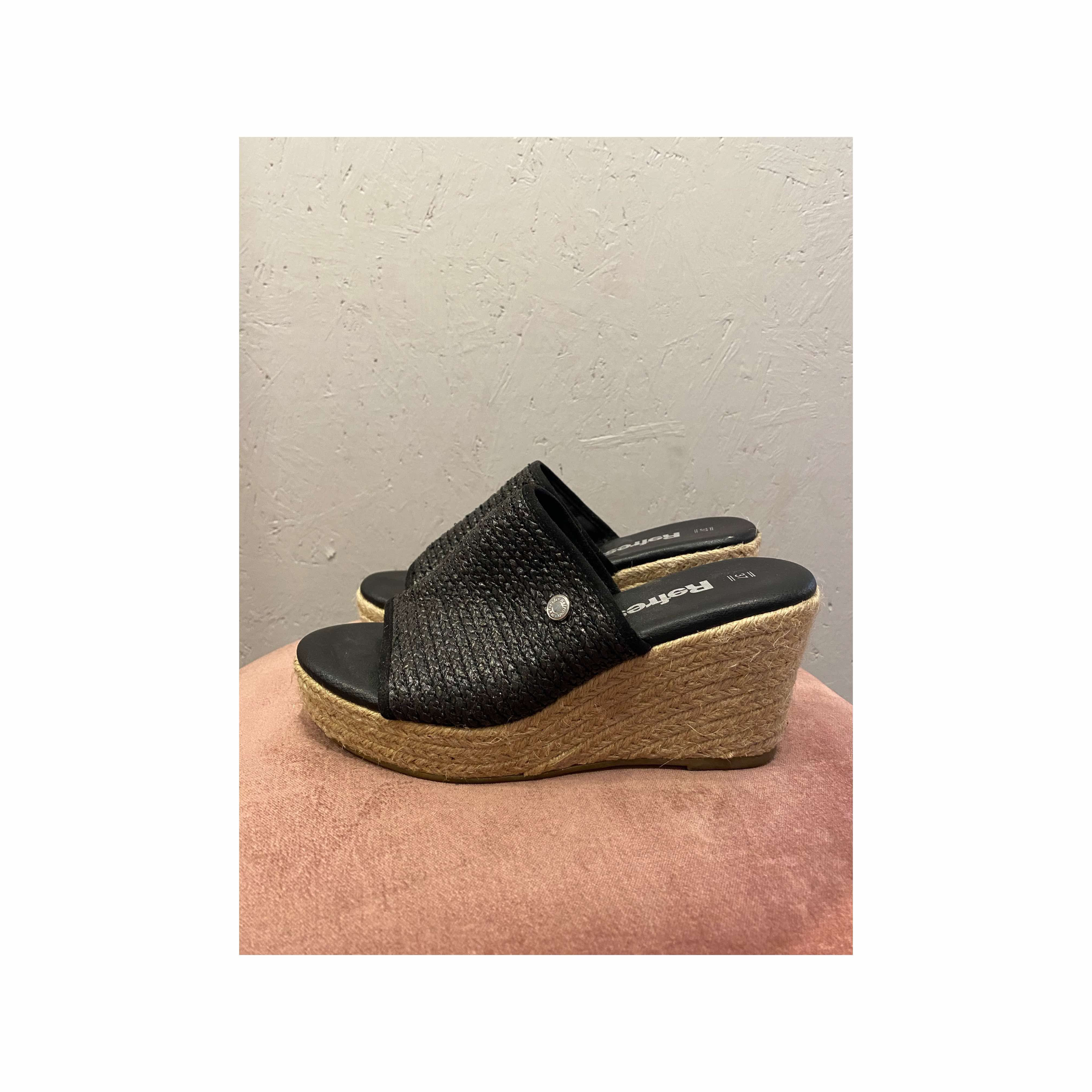 Refresh - Sandaler - Size: 37