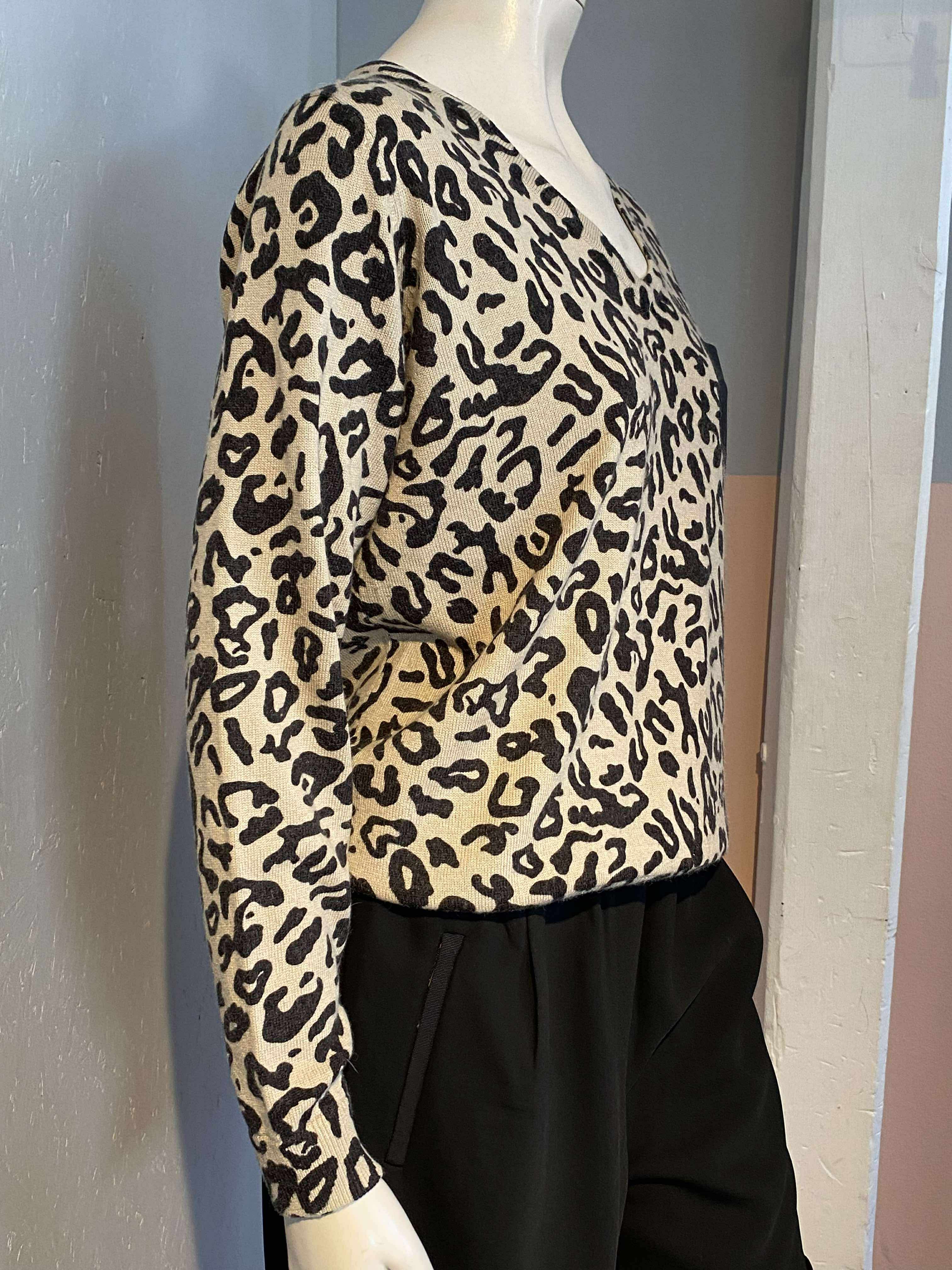 Armani Jeans - Sweater - Size: XL