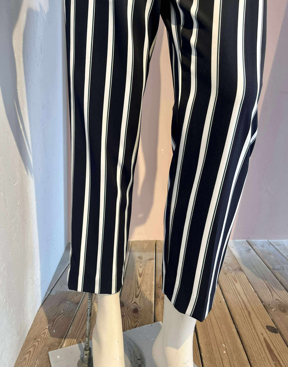 H&M - Bukser - Size: 38