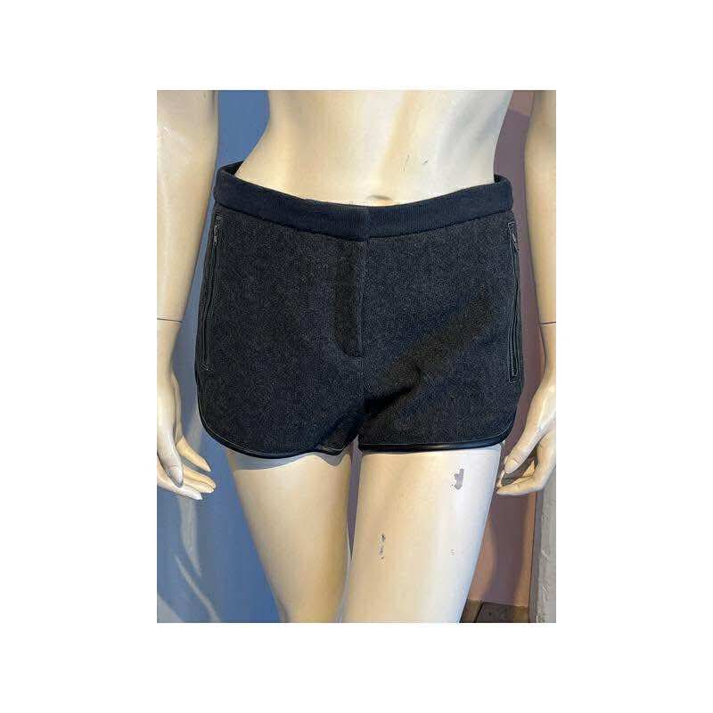 Designers Remix - Shorts - Size: 34