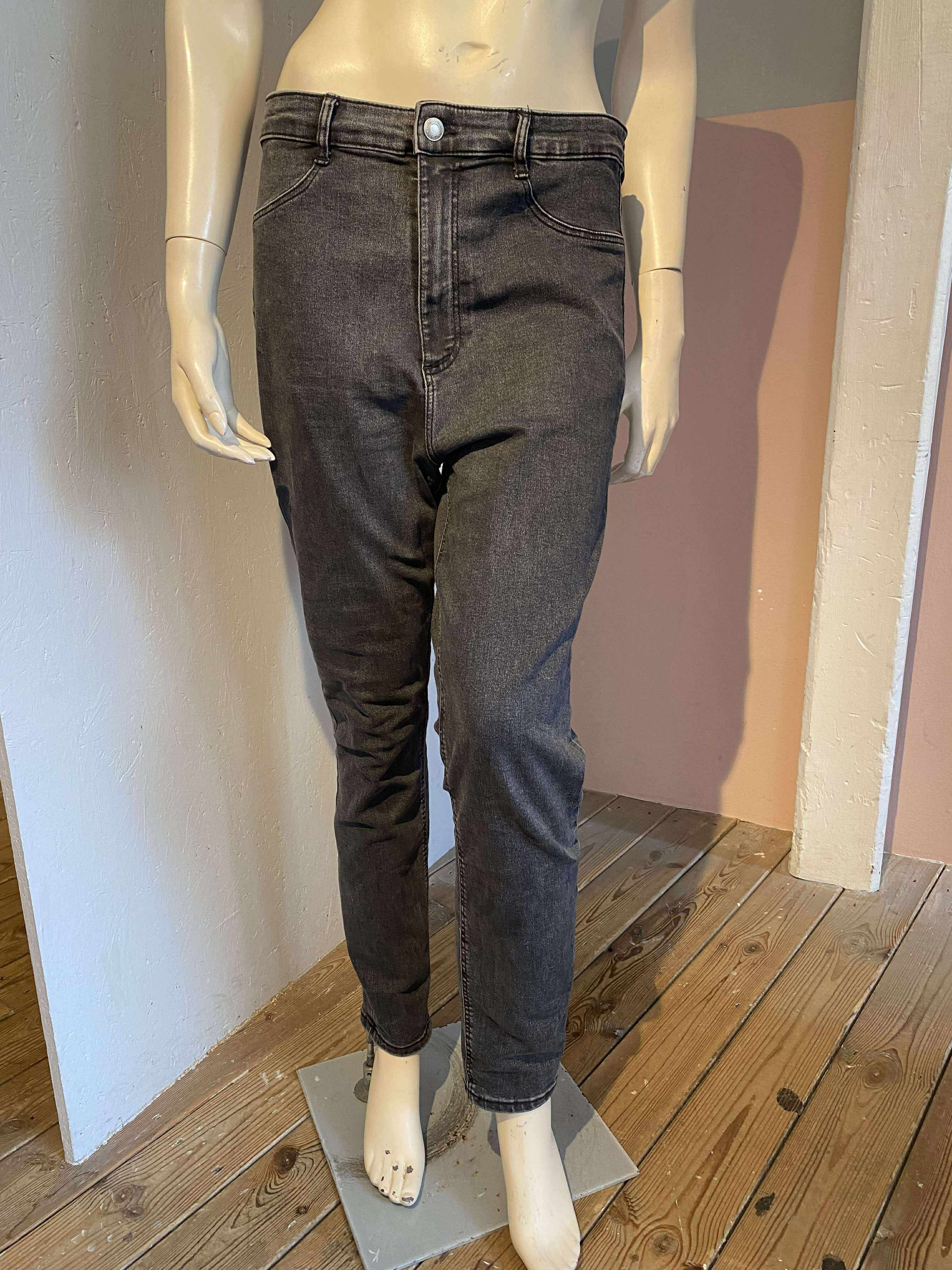 Zara - Jeans - Size: 44