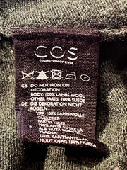 Cos - Sweater - Size: M