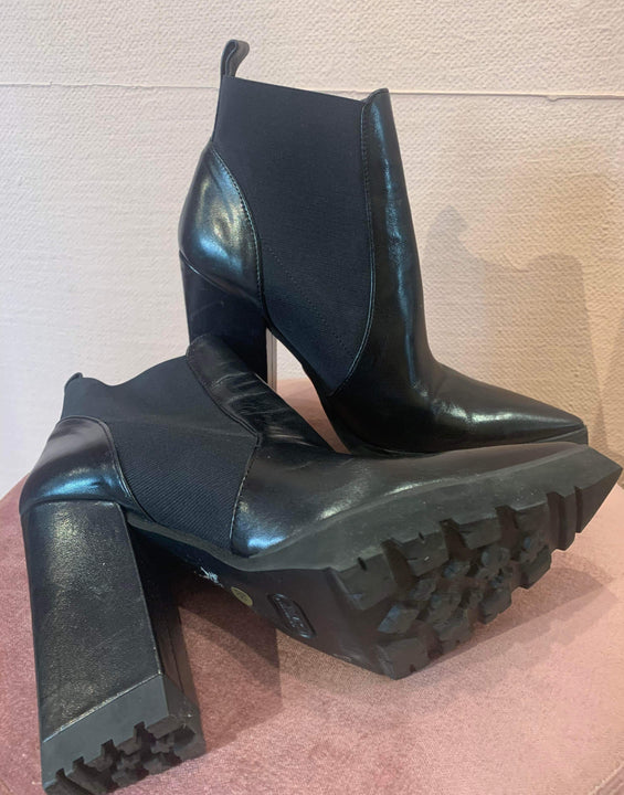 Roberto Festa - Støvler