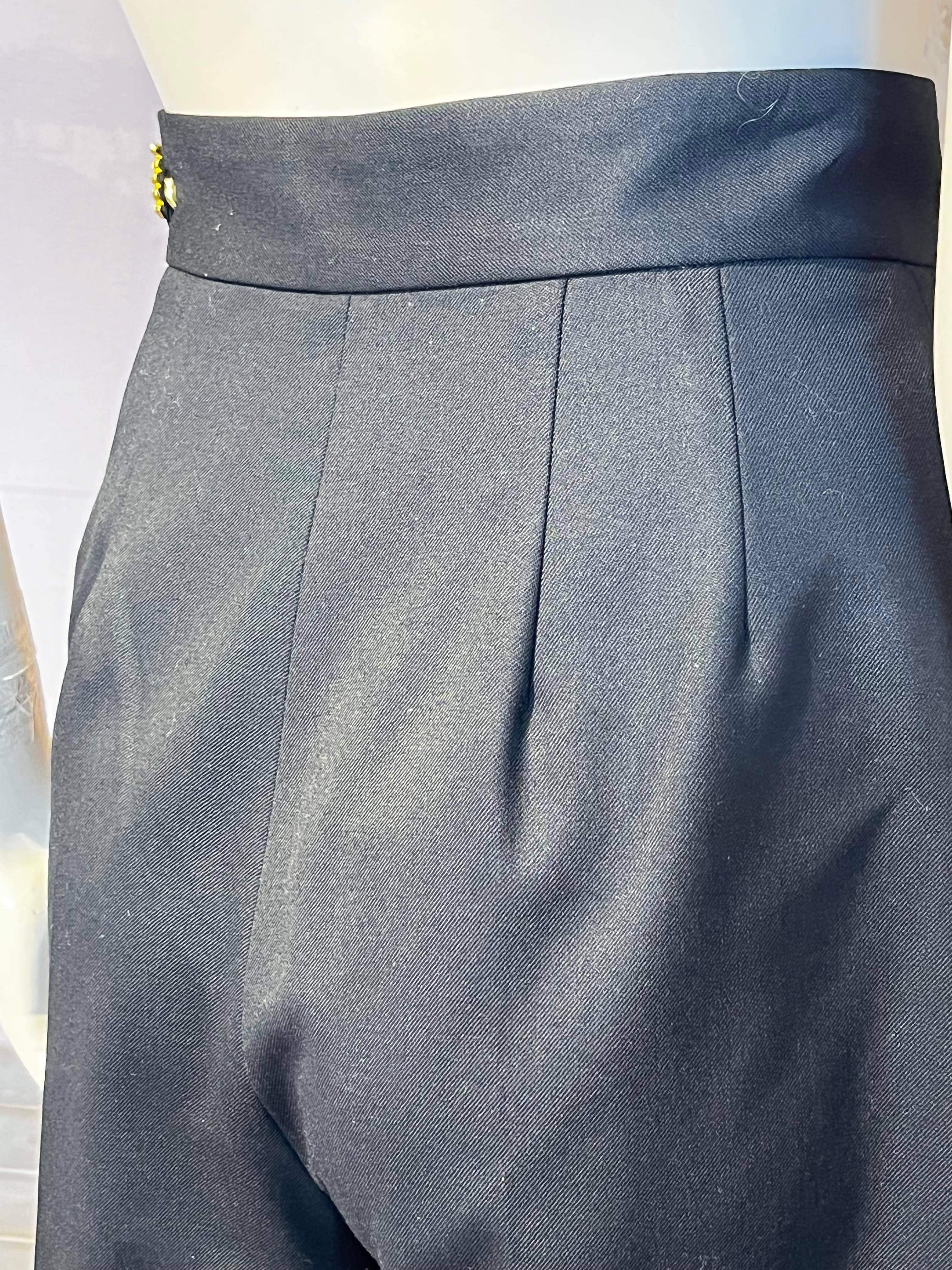 Brøgger - Shorts - Size: S
